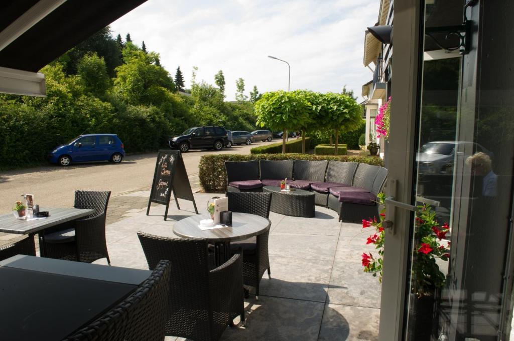 Hotel Restaurant Les Jumeaux Gulpen Exterior foto